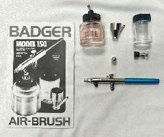 Badger 150 Airbrush Kit W / Badger 180-1 کمپرسور هوا ، مورد و درد