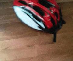 جوانان کلاه دوچرخه کوچک