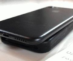 سیاه آیفون 7 32gb-باتری جدید-قفل شده است-صفحه اصلی اپل