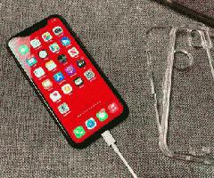 آیفون XR قفل (شرایط ایده آل)