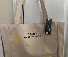 جدید, زنان بزرگ بوم حمل و نقل کردن کیسه, مارک جیکوبز دیزی