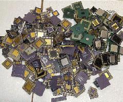 تعداد زیادی از طلا ضایعات قدیمی CPUas پرنعمت (اینتل, AMD, موتورولا, سیسکو)