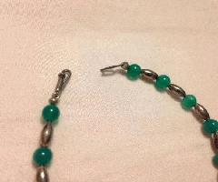 دستبند سبز و نقره ای